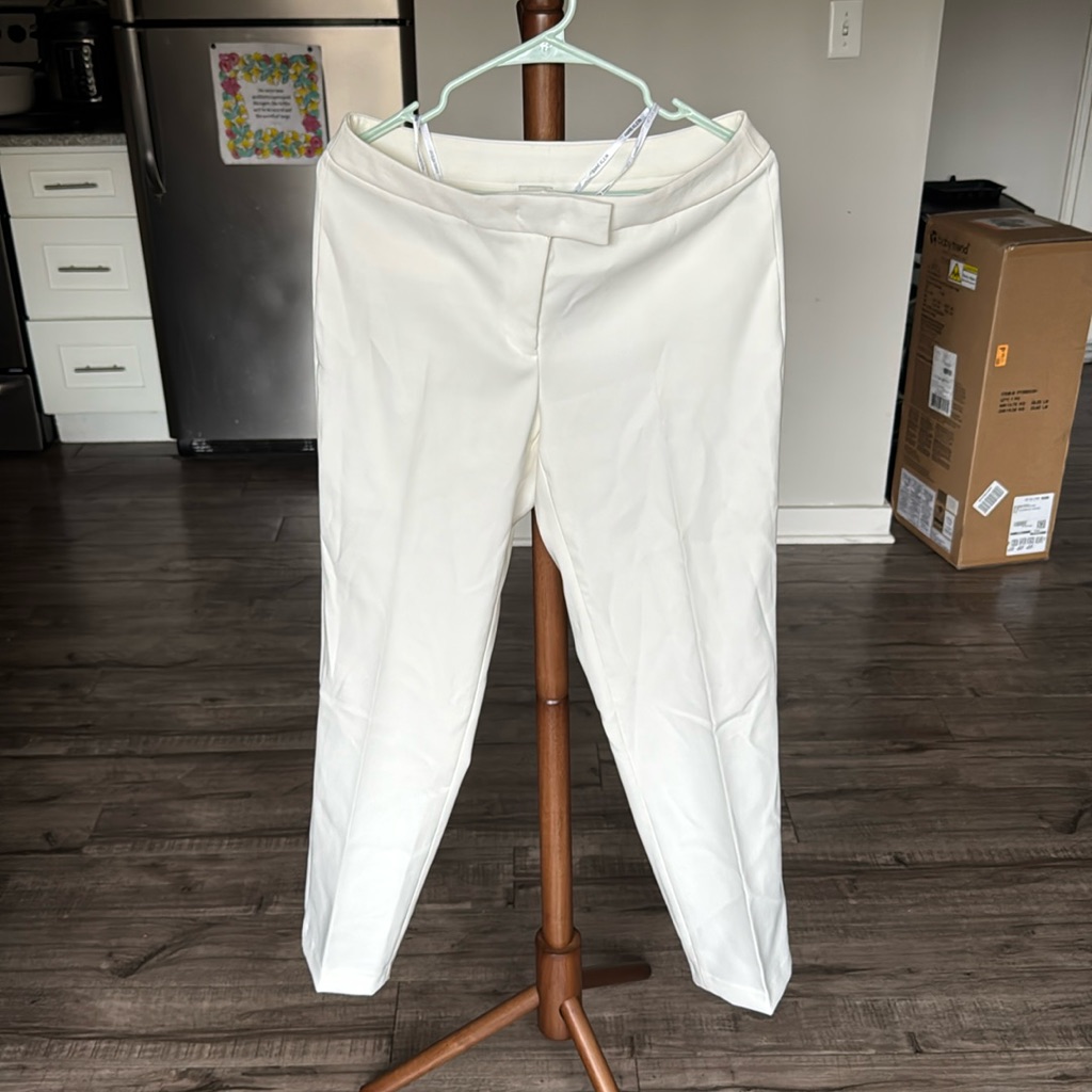 Brand New Anne Klein Trousers